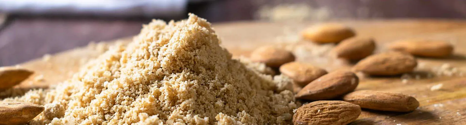 Avola almond flour from Azienda Agricola Turuzzo